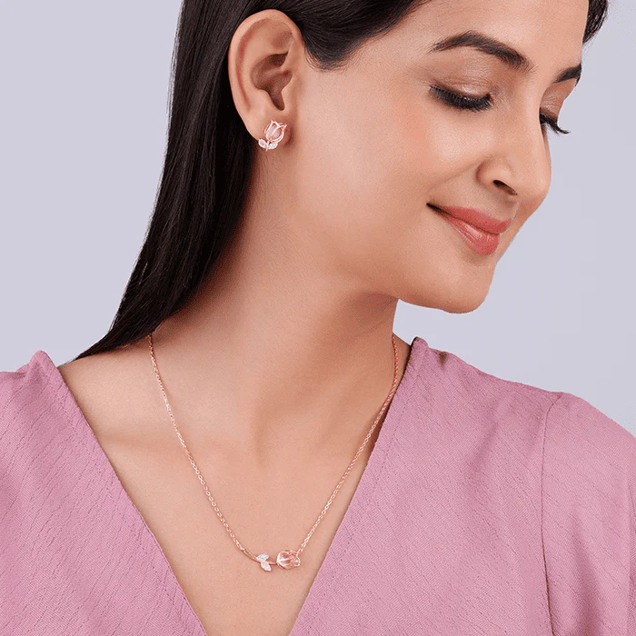 Anushka Sharma Pink Quartz Flower Combo - Image 3