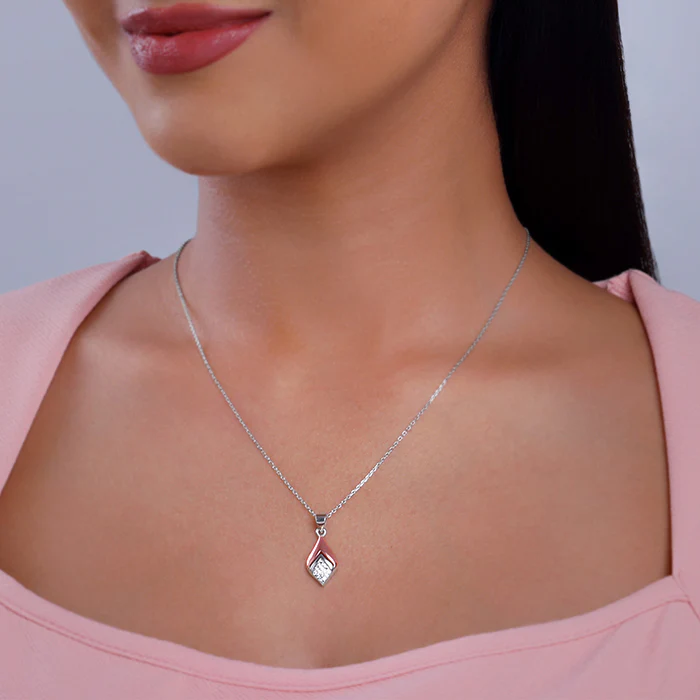 Dual Tone Majestic Rhombus Pendant With Link Chain - Image 3