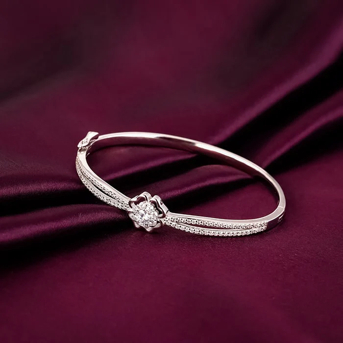 Silver Zircon Flower Bracelet - Image 4
