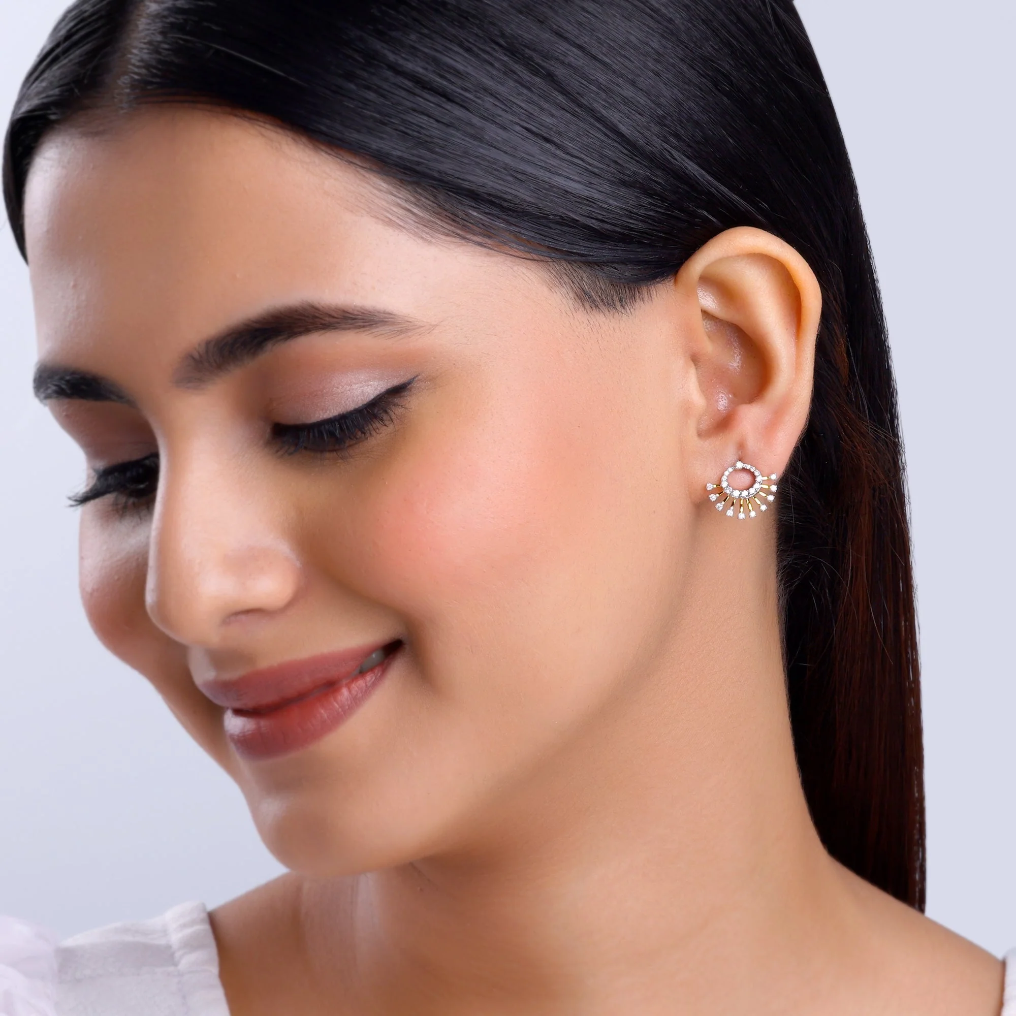 Gold Bella Aura Diamond Earrings - Image 3