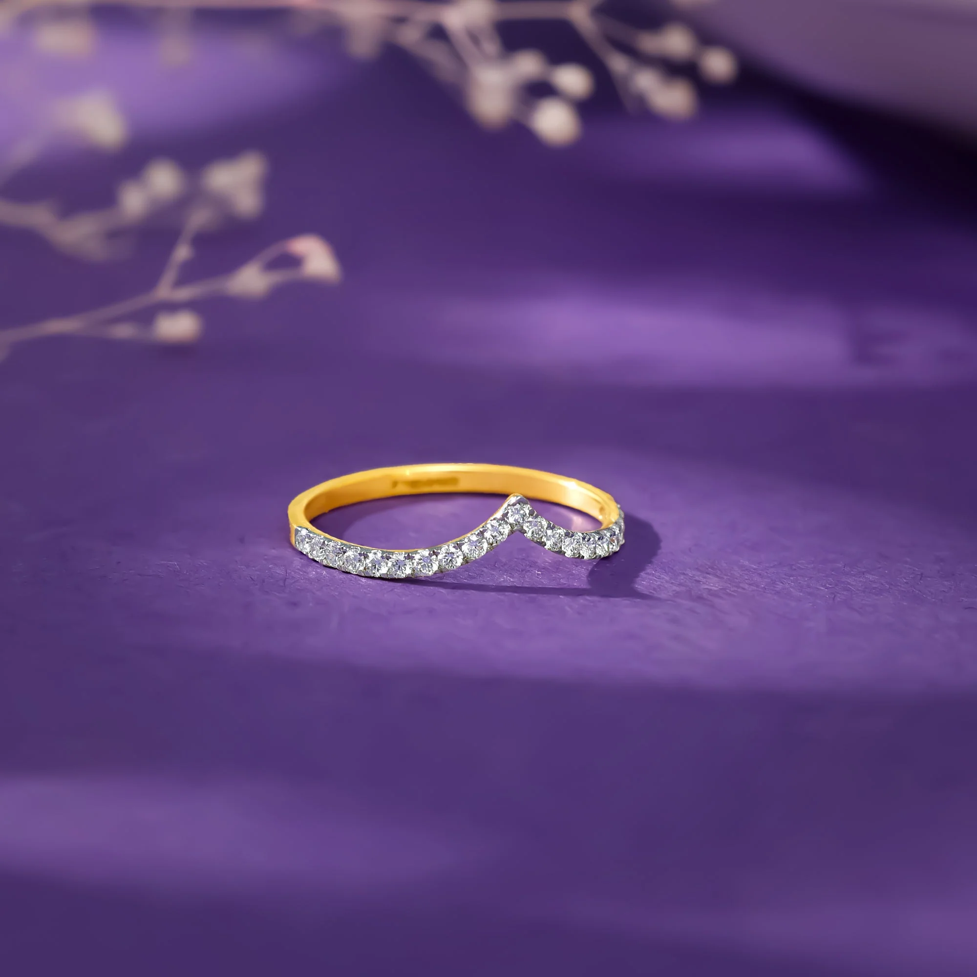 Gold Classic Virtuous Vanki Lab Grown Diamond Ring - Image 2