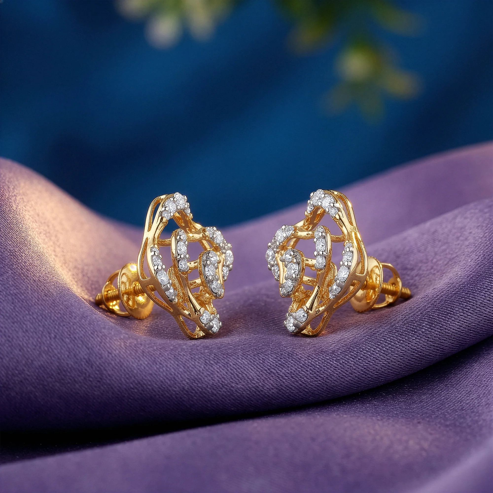 Gold Elan Clover Lab Grown Diamond Earrings - Image 2