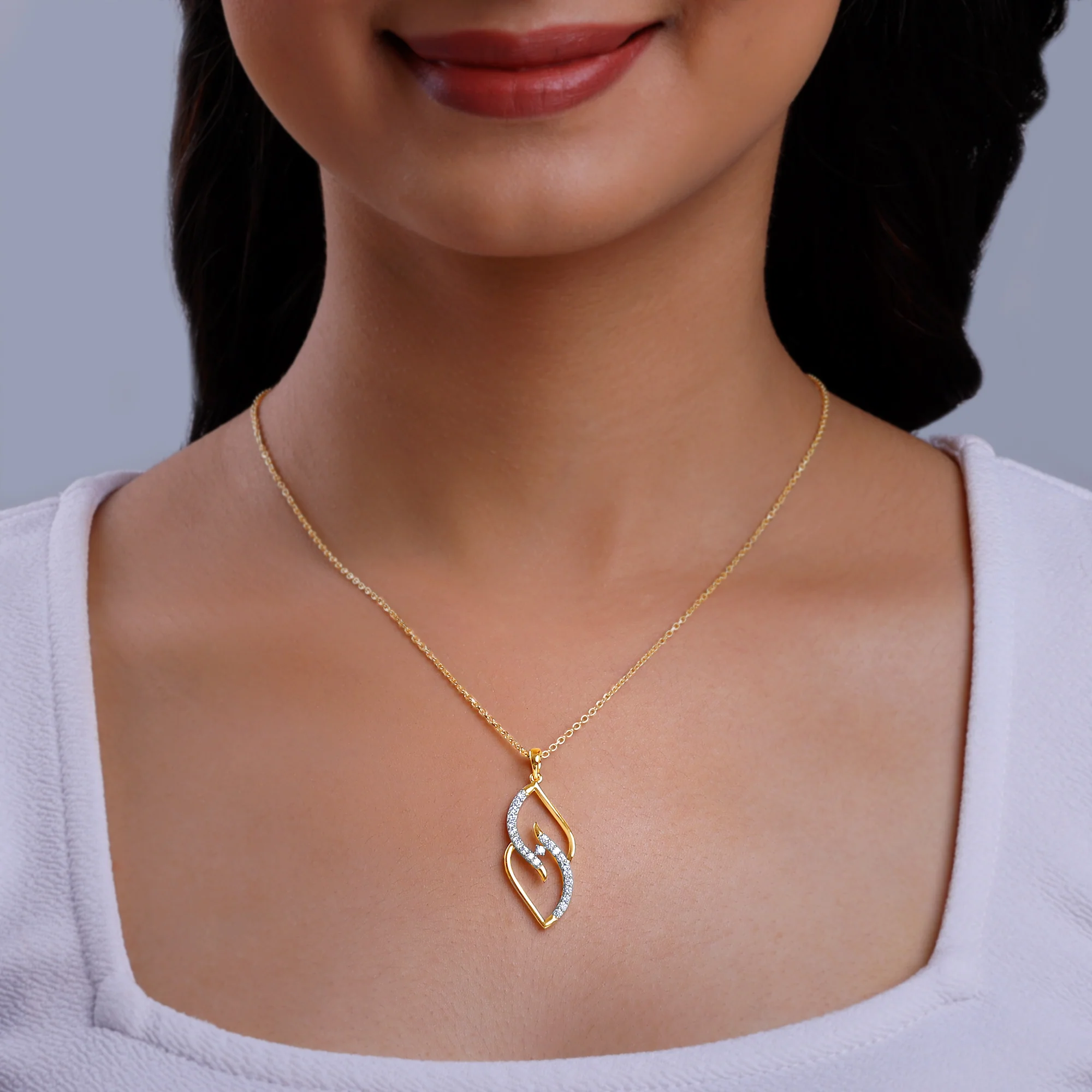 Gold Eternal Spark Diamond Pendant - Image 3