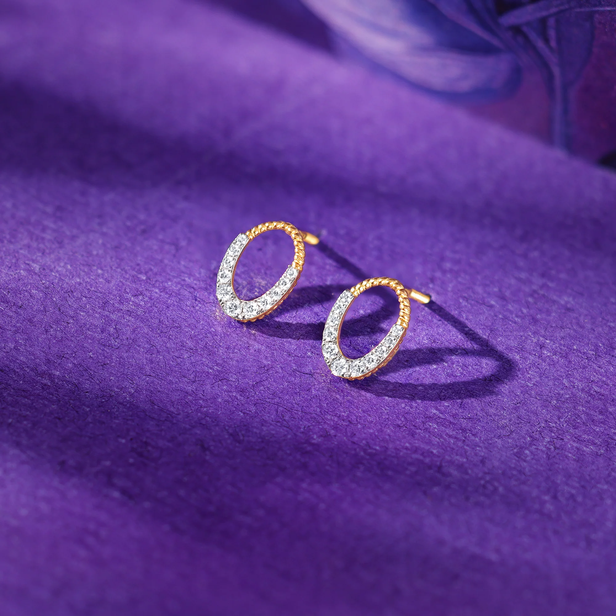 Gold Oval Gleam Lab Grown Diamond Earrings - Image 2