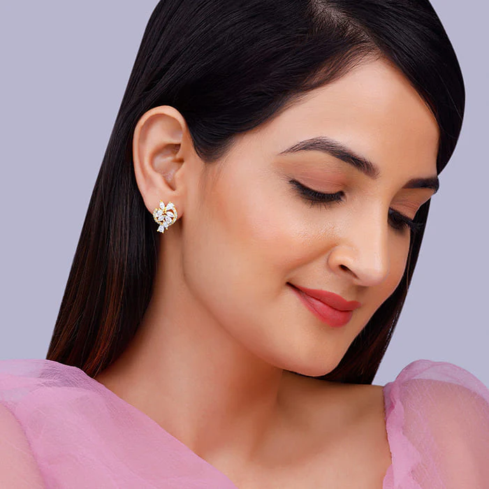 The White Periwinkle Earrings - Image 3