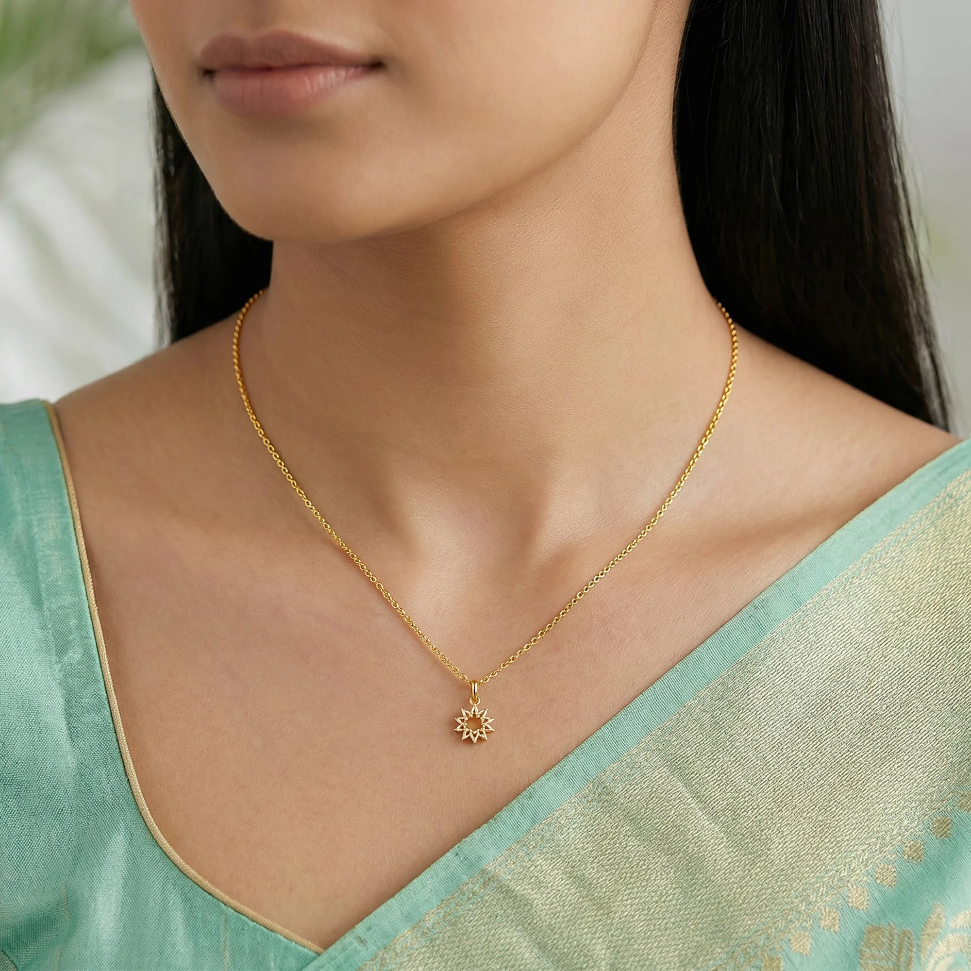 Golden Ereshkigal Pendant With Link Chain - Image 3