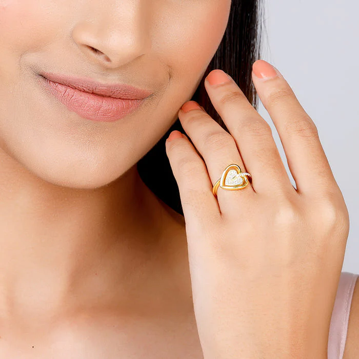 Golden Falling For Your Heart Ring - Image 3