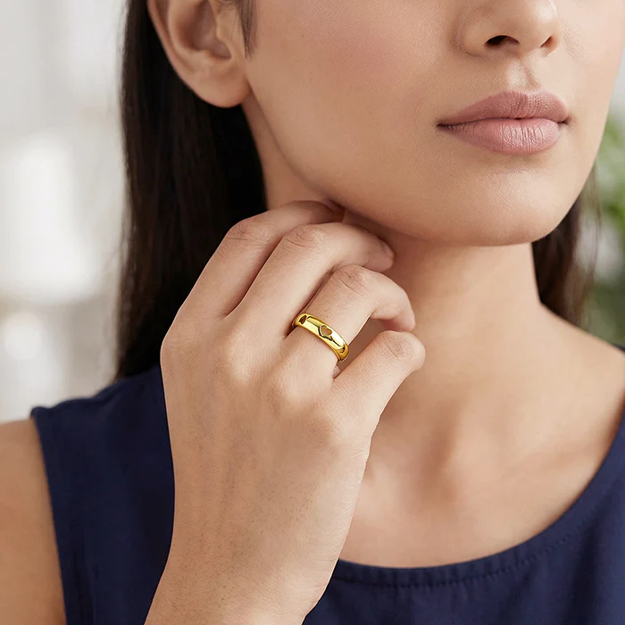 Golden Heart Cutout Band Set Ring - Image 3