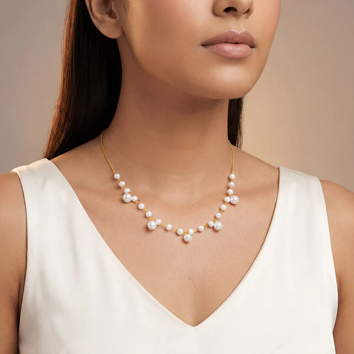 Golden Jamie Pearl Necklace - Image 3