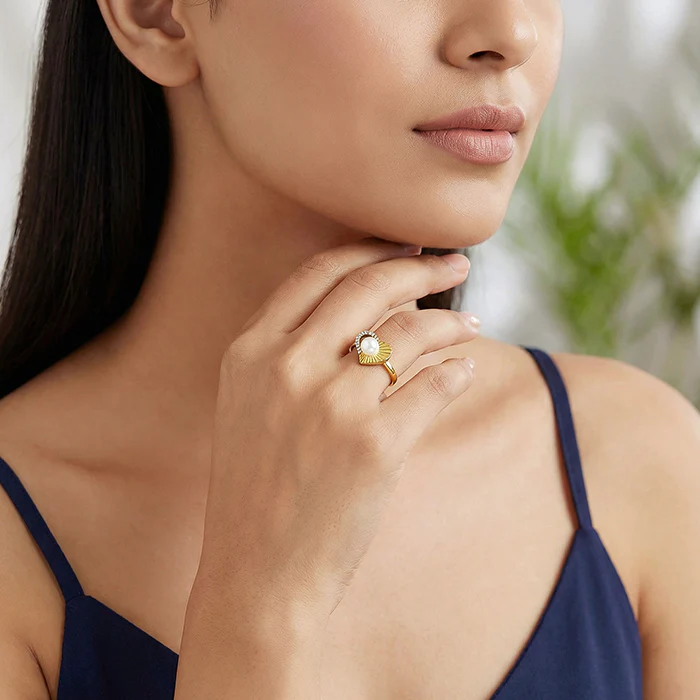 Golden Pearl Pulse Heart Ring - Image 3