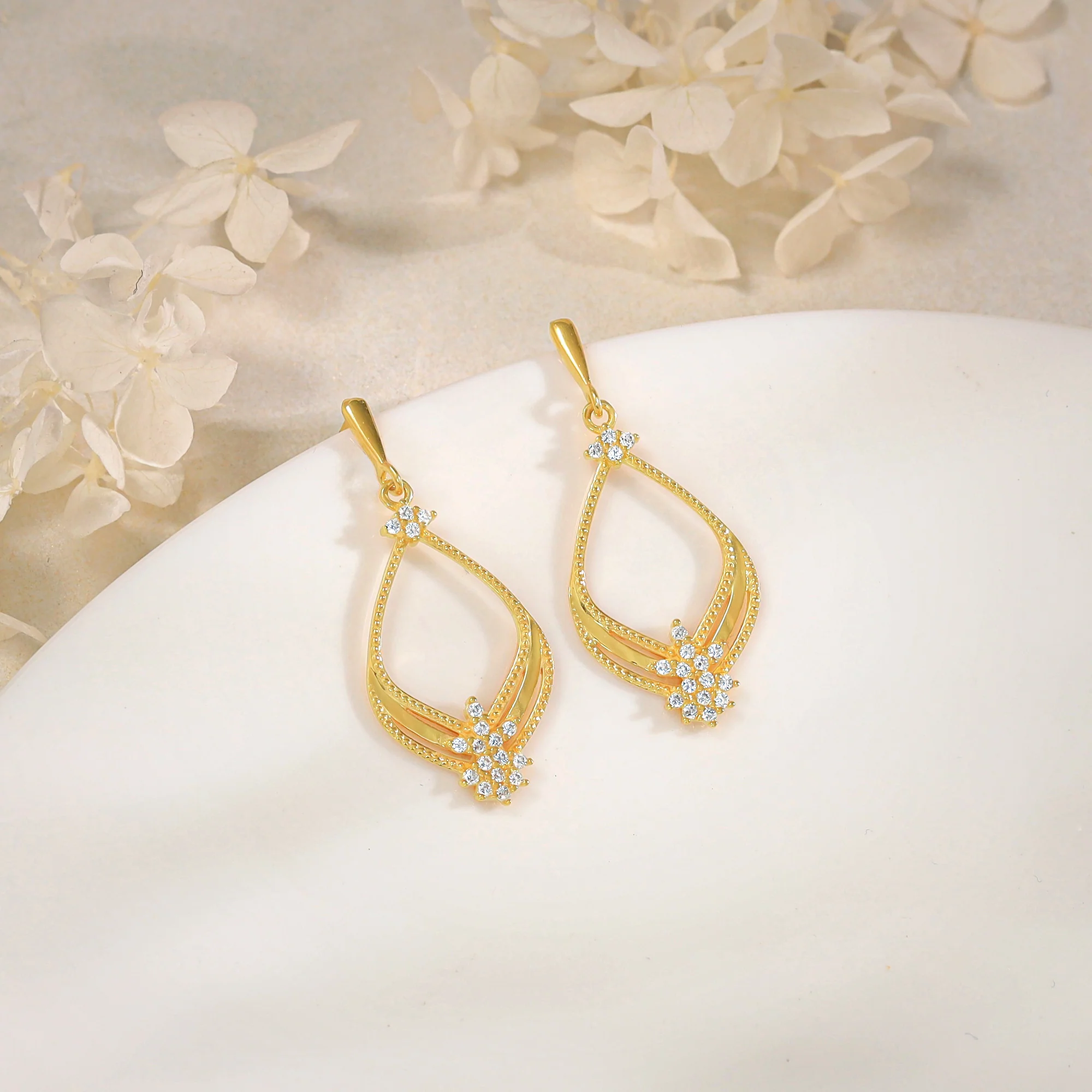 Golden Princess Earrings - Image 2
