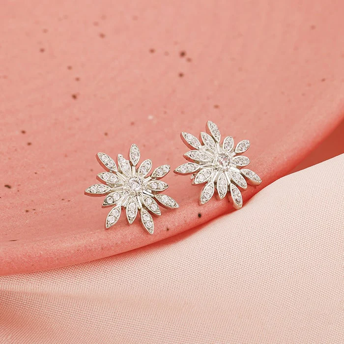 Silver Classic Flower Romance Earrings - Image 2