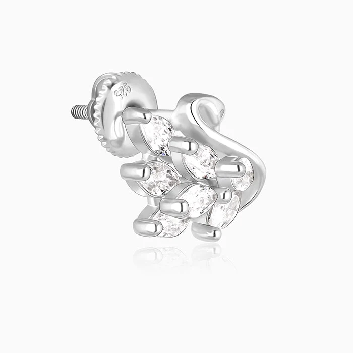 Manali's Shining Swan Studs - Image 4