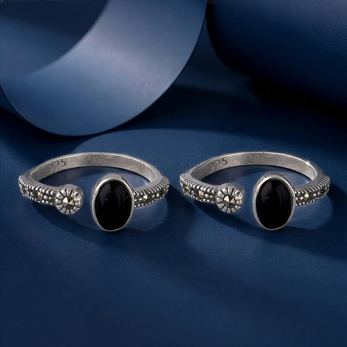 Oxidised Silver Hansika Toe Rings - Image 2