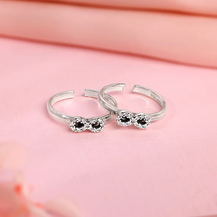 Oxidised Silver Infinity Bling Toe Rings - Image 2