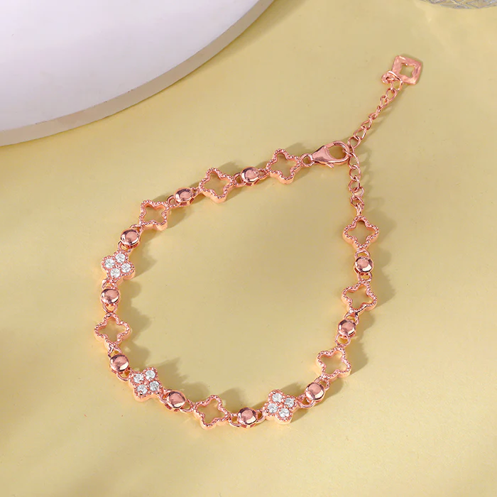 Rose Gold Clover Bracelet - Image 2