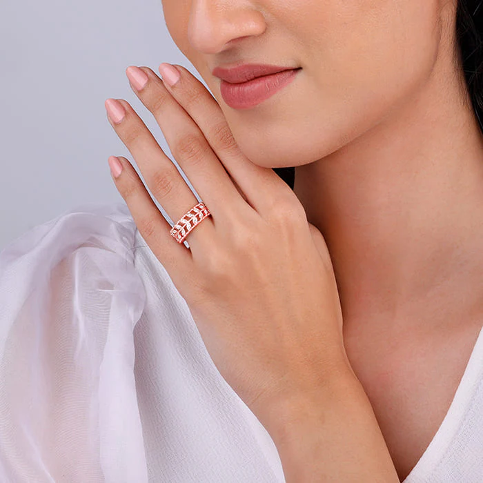 Rose Gold Elegant Leafy Zirconia Ring - Image 3