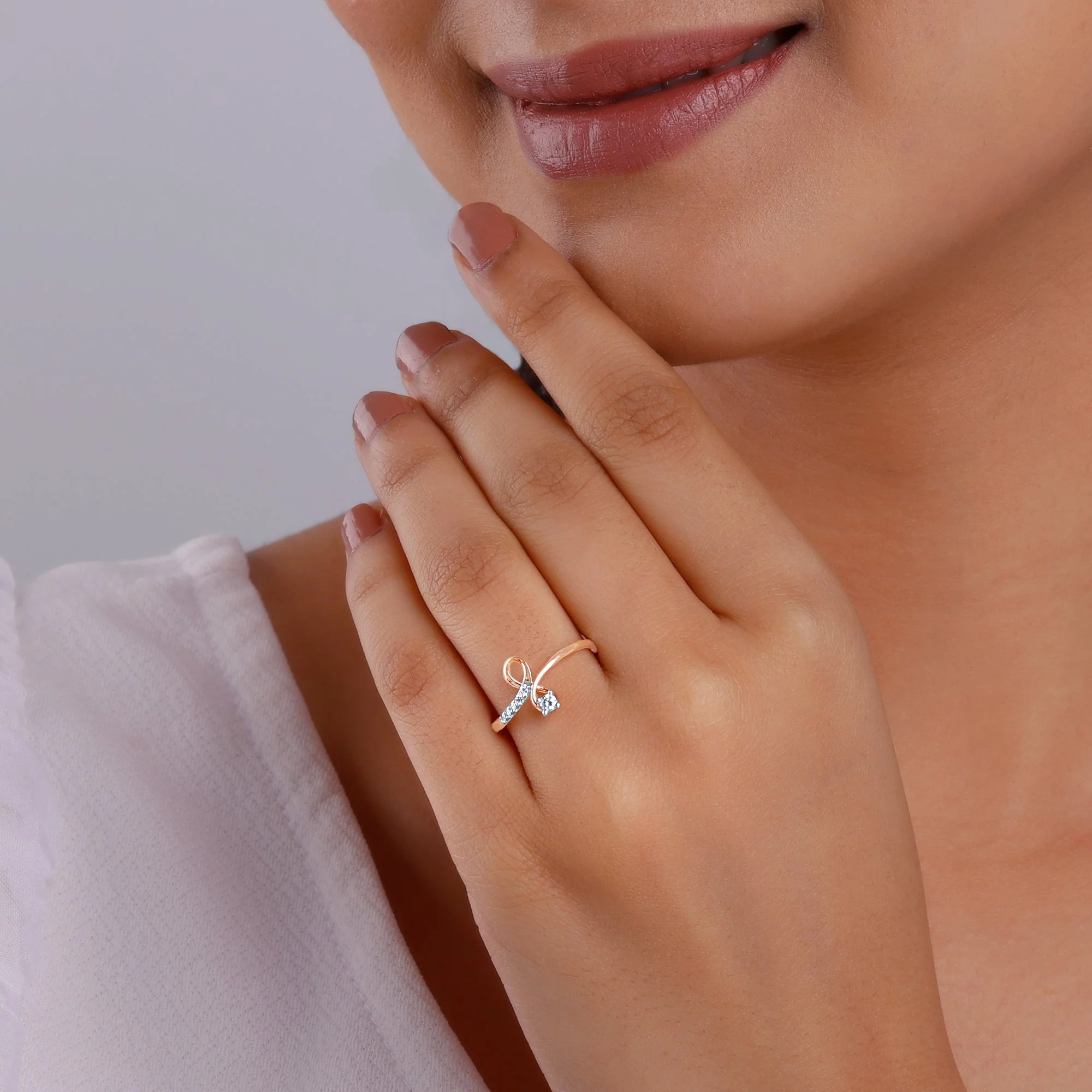 Rose Gold Looped Diamond Ring - Image 3