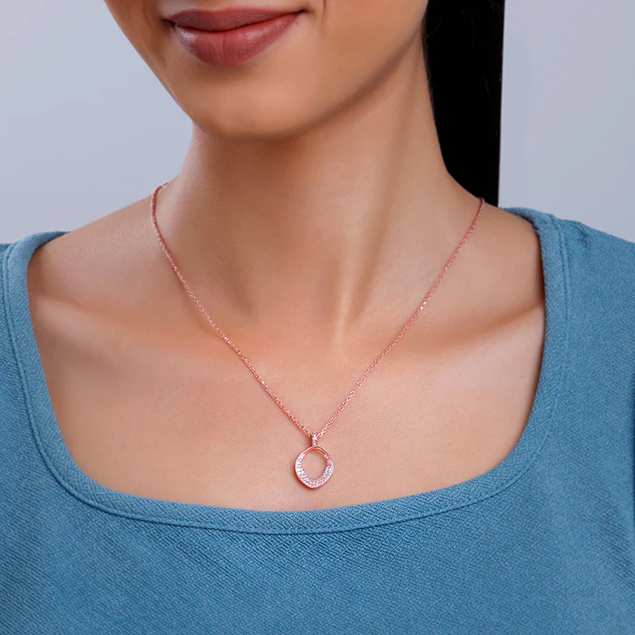 Rose Gold Lumina Pendant With Link Chain - Image 3