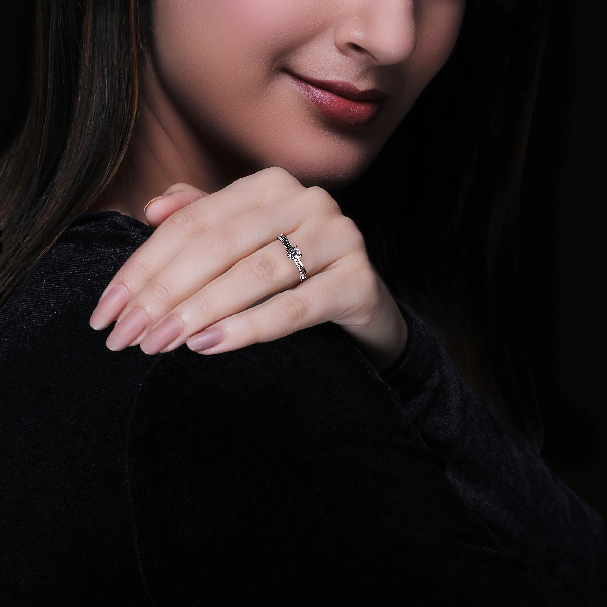 Silver Zircon Vintage Ring Set - Image 3