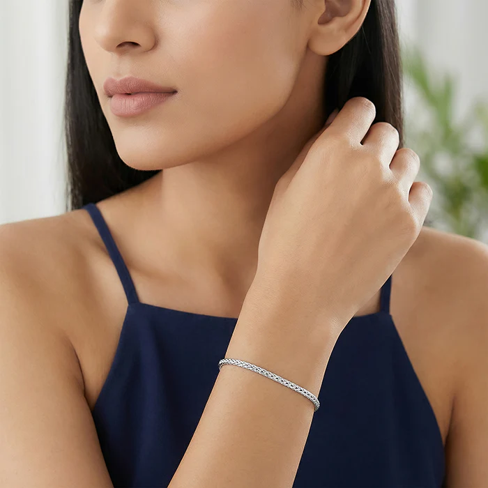 Silver Aurex Bolo Bracelet - Image 3