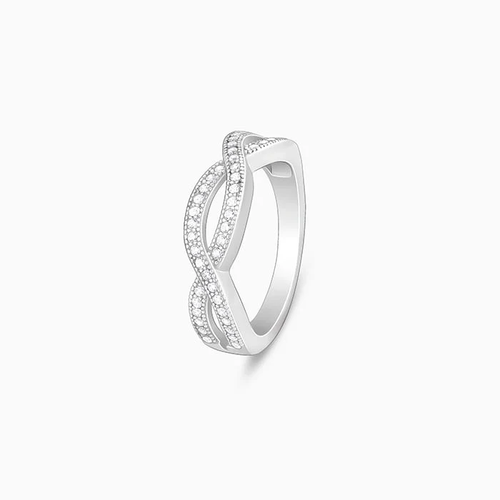 Silver Celtic Zirconia Ring - Image 4