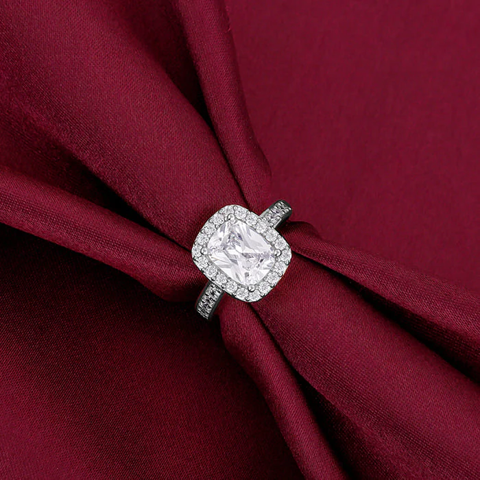 Silver Classic Solitaire Ring - Image 2