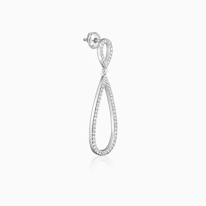 Anushka Sharma Silver Elegant Drop Earrings - Image 5