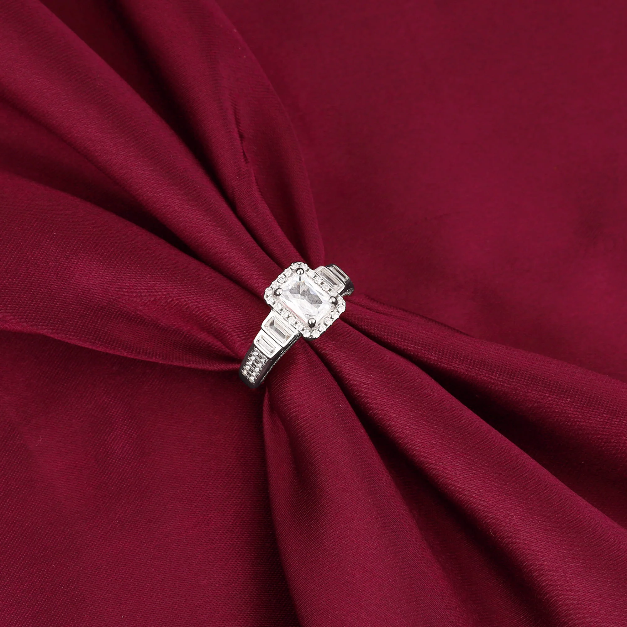 Silver Exclusive Ring - Image 2
