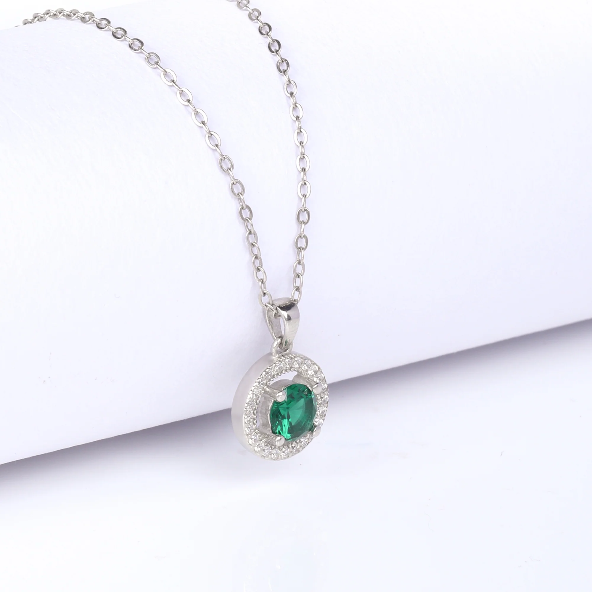 Silver Forest Green Shining Halo Pendant With Link Chain - Image 4