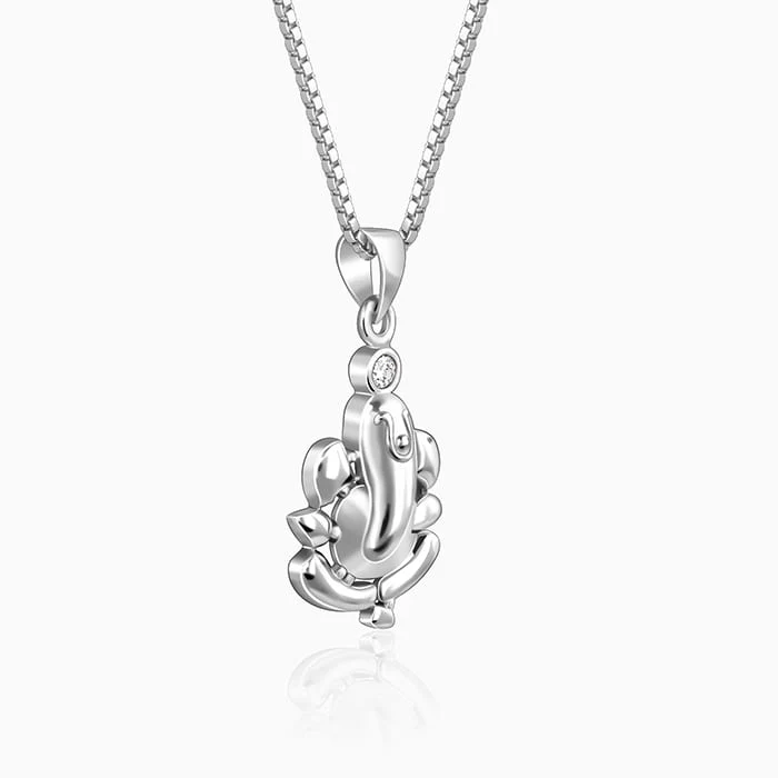 Silver Ganapathi Pendant with Link Chain For Him - Image 4