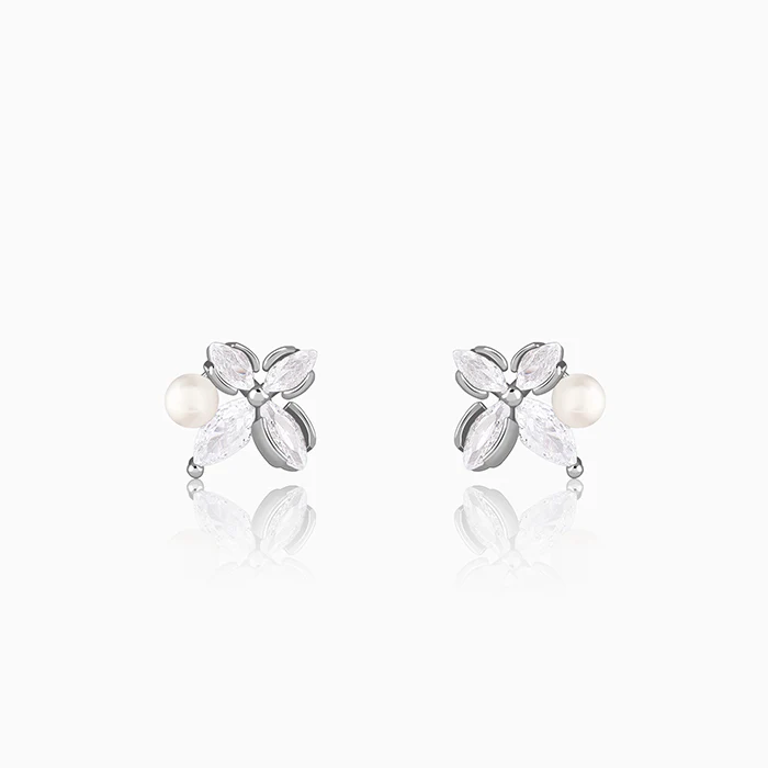 Silver Gleaming Floral Earrings