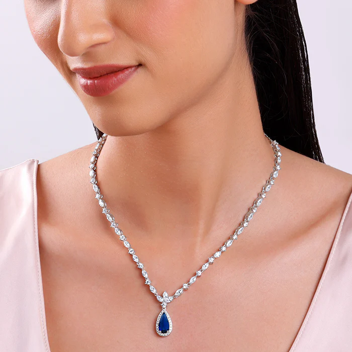 Silver Ivy Necklace - Image 3