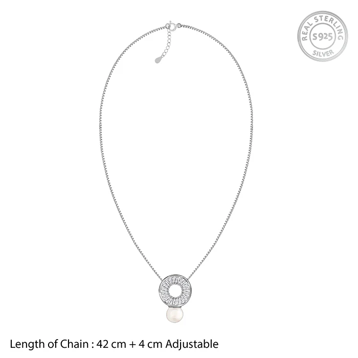Silver Lizzie Pearl Necklace - Image 5