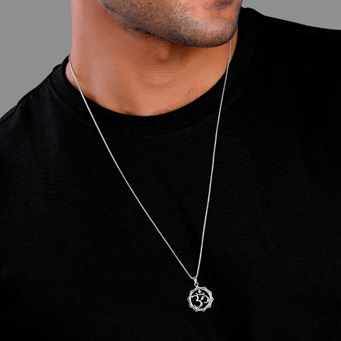 Silver Omkara Set For Him - Image 3