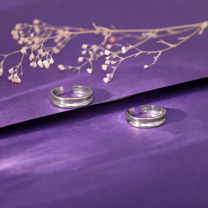 Silver Radiance Wrap Toe Rings - Image 2