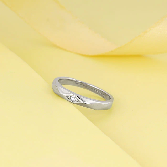 Silver Rhomb Ring - Image 2