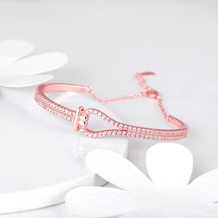 Anushka Sharma Rose Gold Knotted Feelings Bracelet - Image 2