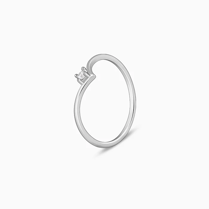 Silver Sparkling V Ring - Image 4