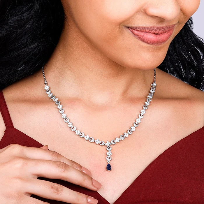 Silver Square Opulence Necklace - Image 3