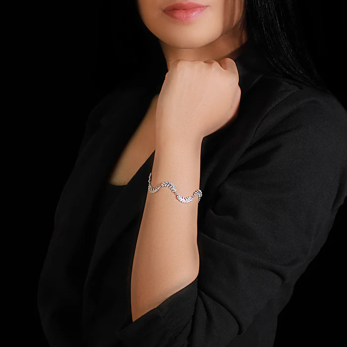 Silver Woven Leaf Bracelet - Image 3
