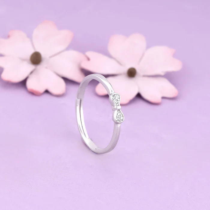 Silver Zircon Bow Beauty Ring - Image 2