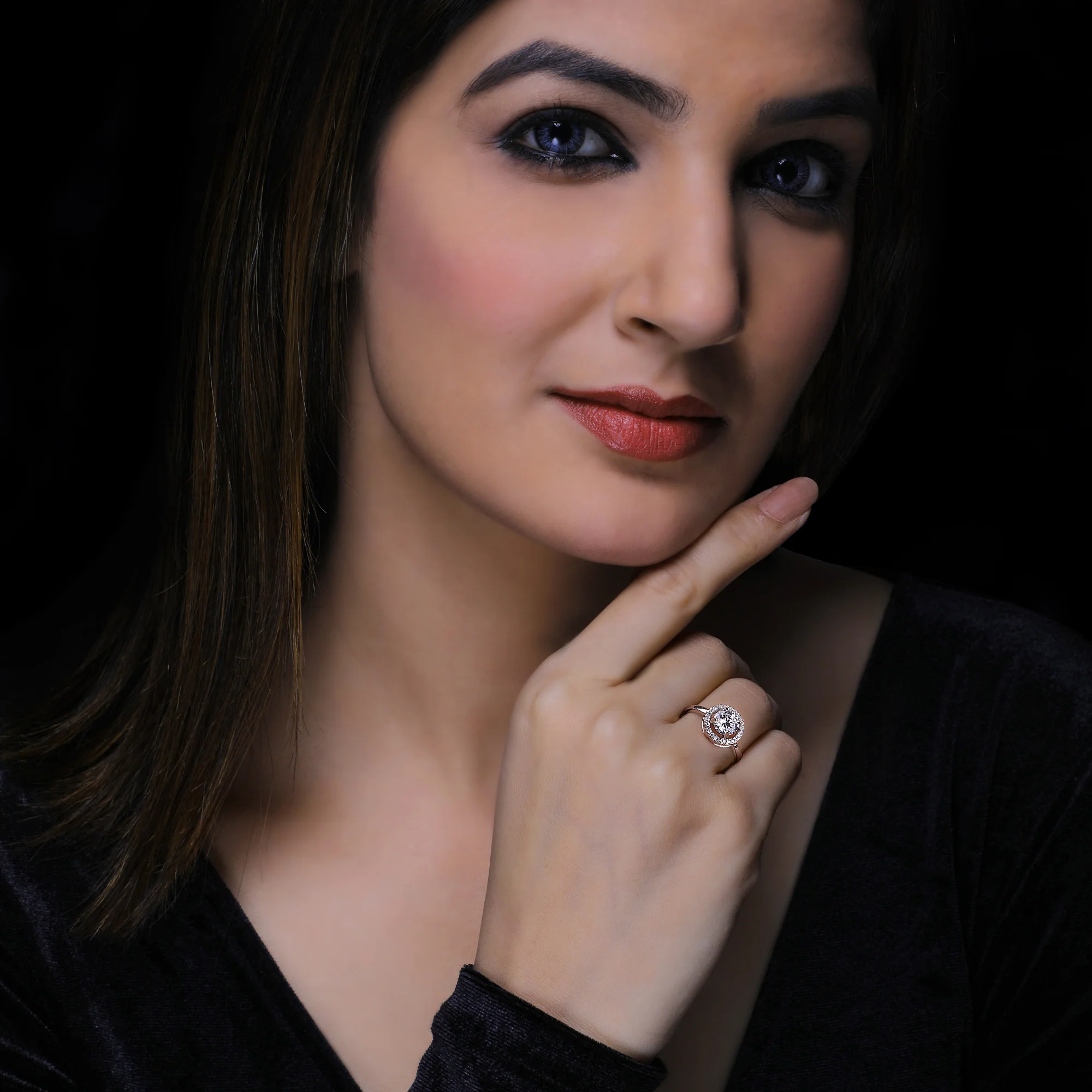 Silver Zircon Sunshine Ring - Image 2