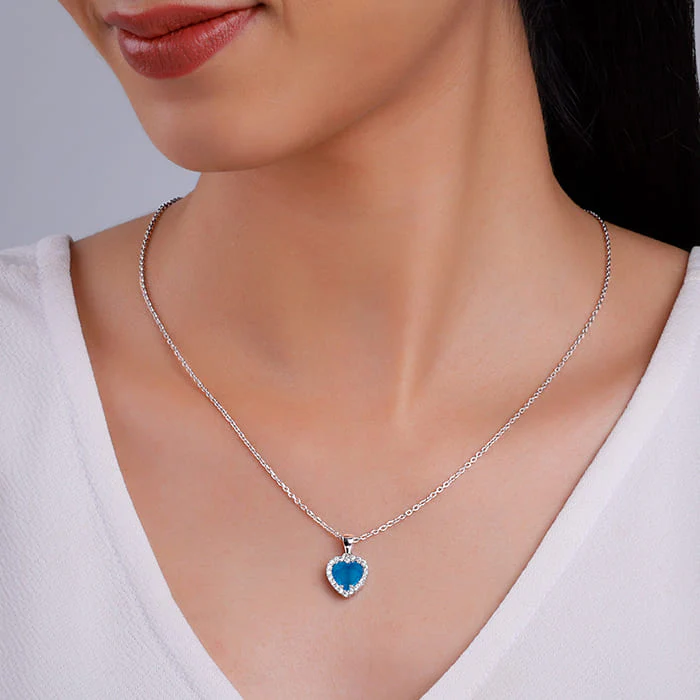 Silver Titanic Heart Of The Ocean Pendant With Link Chain - Image 3