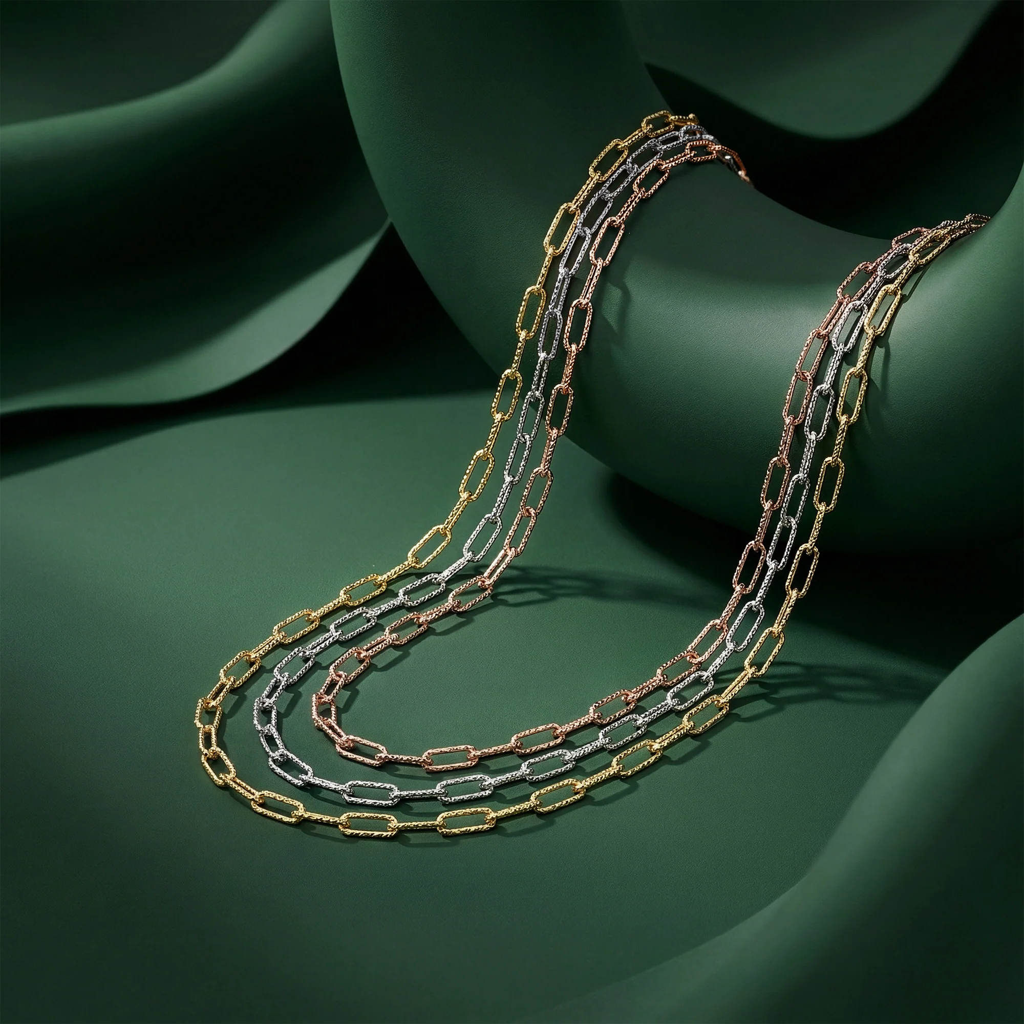 Triple Tone Link Lock Silver Necklace - Image 2